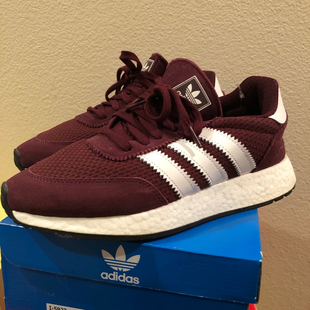 Adidas I-5923 US Size 7.5 Mens MAROON
